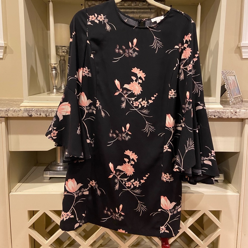 Nordstrom Leith Bell Sleeve Dress Black with pink